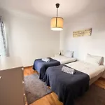 2 Ericeira