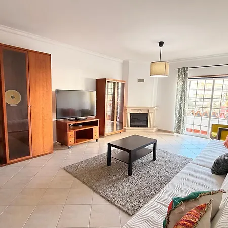 Apartman 2 *