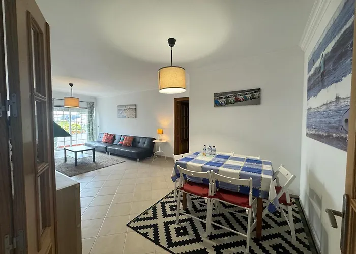 公寓 2 埃里塞拉